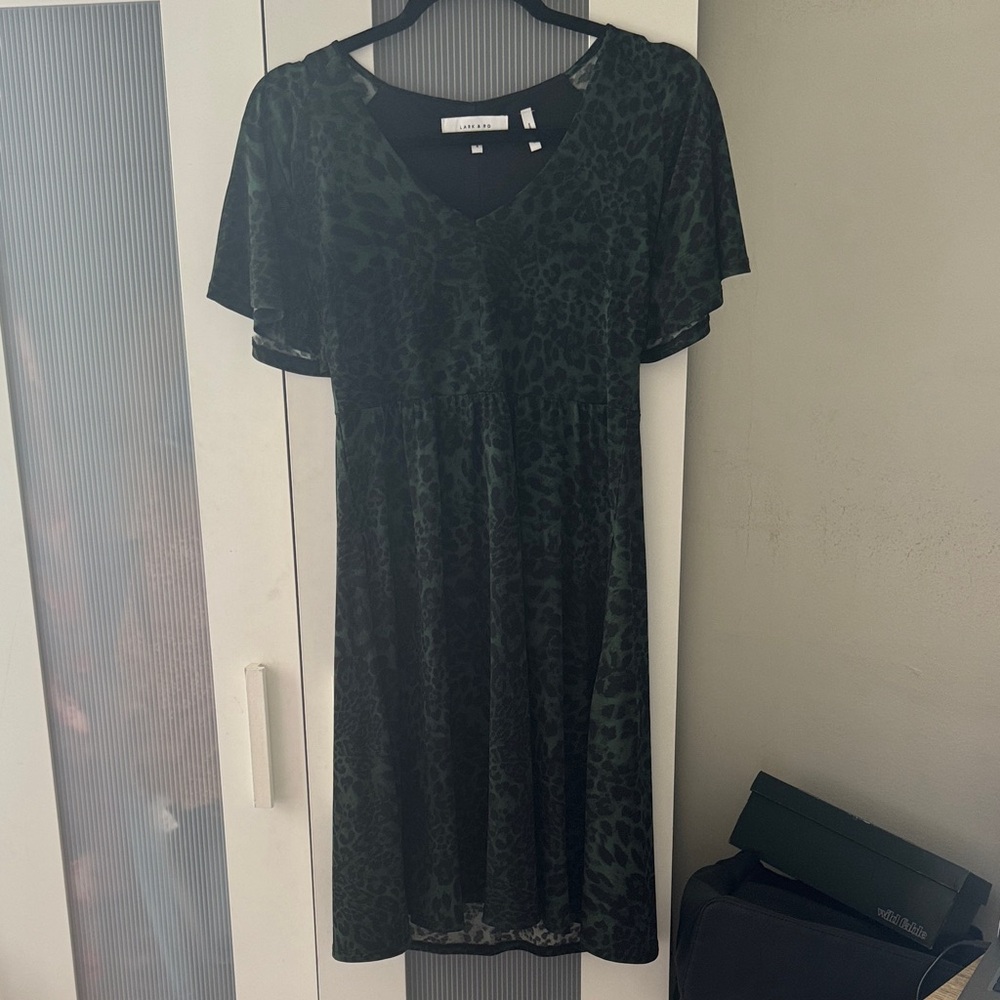 Lark & Ro Dark Green Animal Print Midi Dress